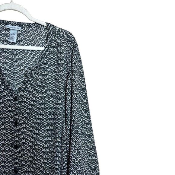 Catherines Top Womens 3X 26 28W Black White Print Sheer Button Up Blouse Ladies - Picture 3 of 7
